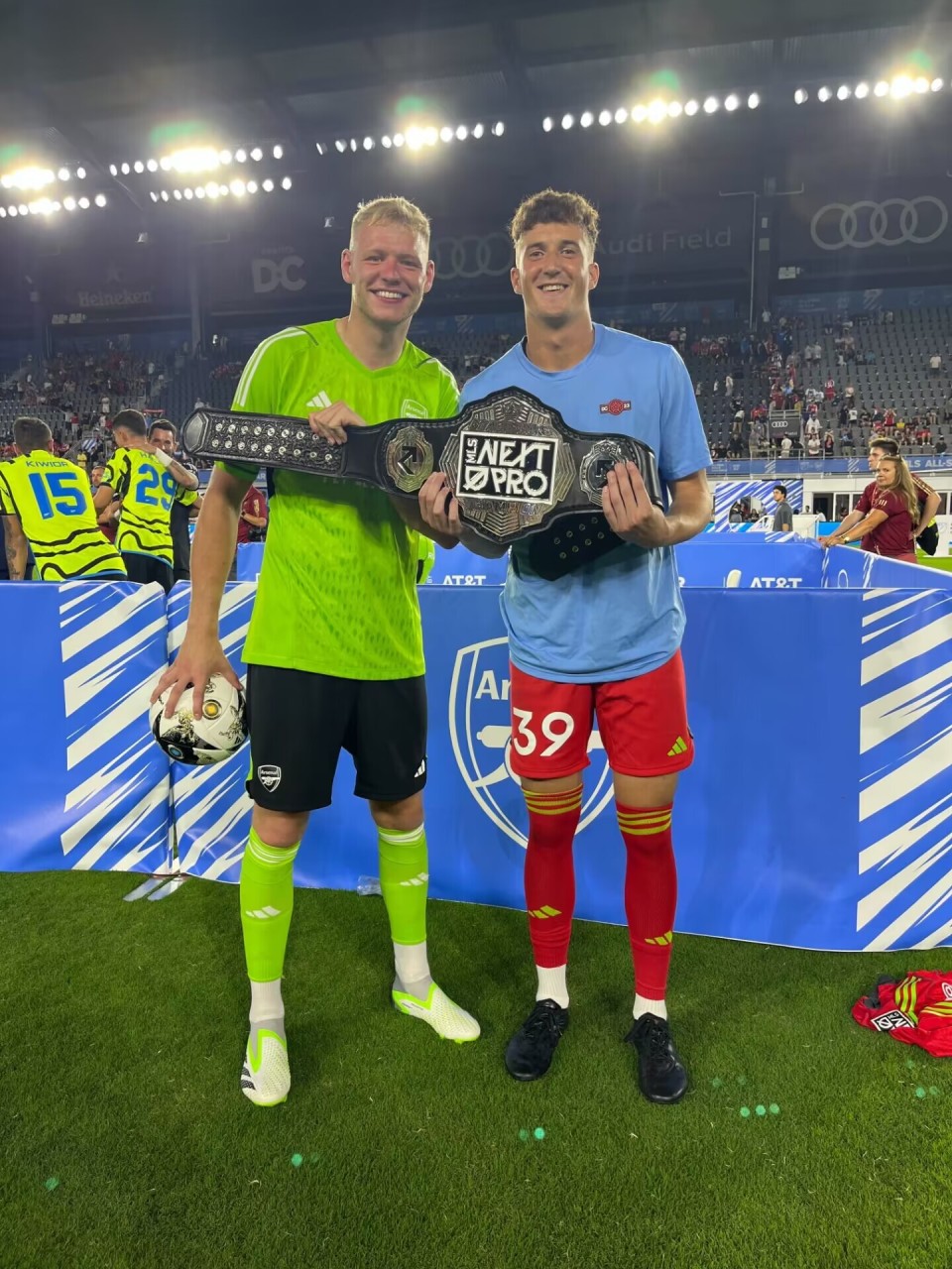 切尔西迎NBA常规赛关键赛波士顿凯尔特人围绕全明星赛门线救险之后，AC米兰围绕CBA季后赛篮板制胜的简单介绍