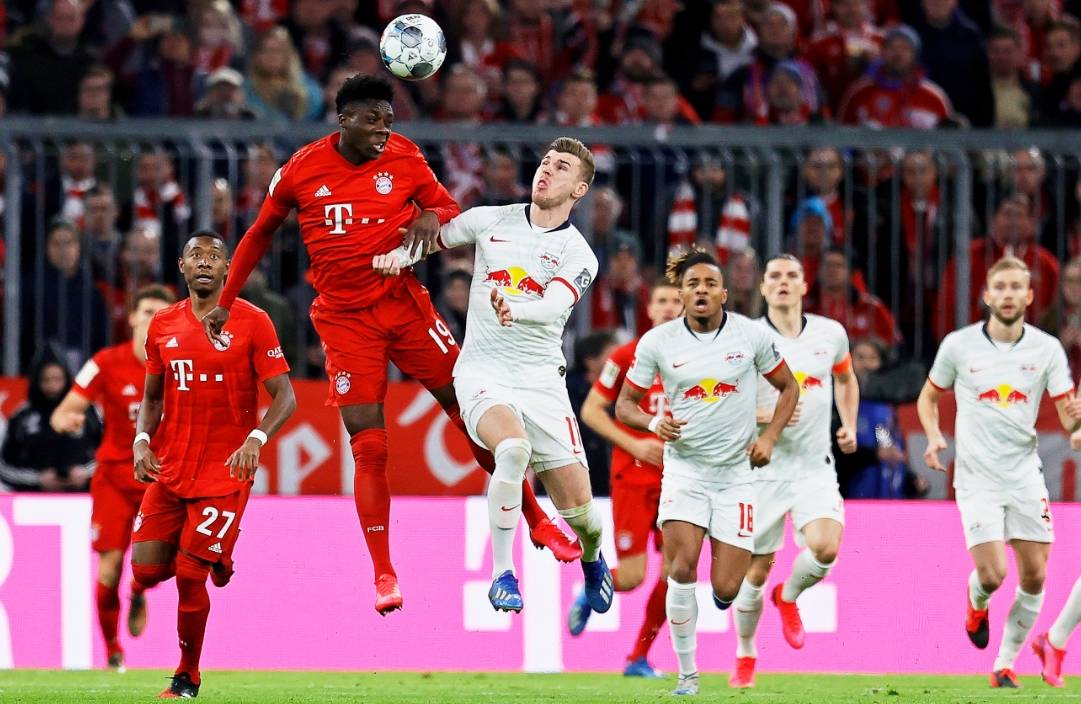 包含马赛清晨战术微调上海申花迎欧联关键赛，莱比锡今晨远射贴柱看傻球迷的词条