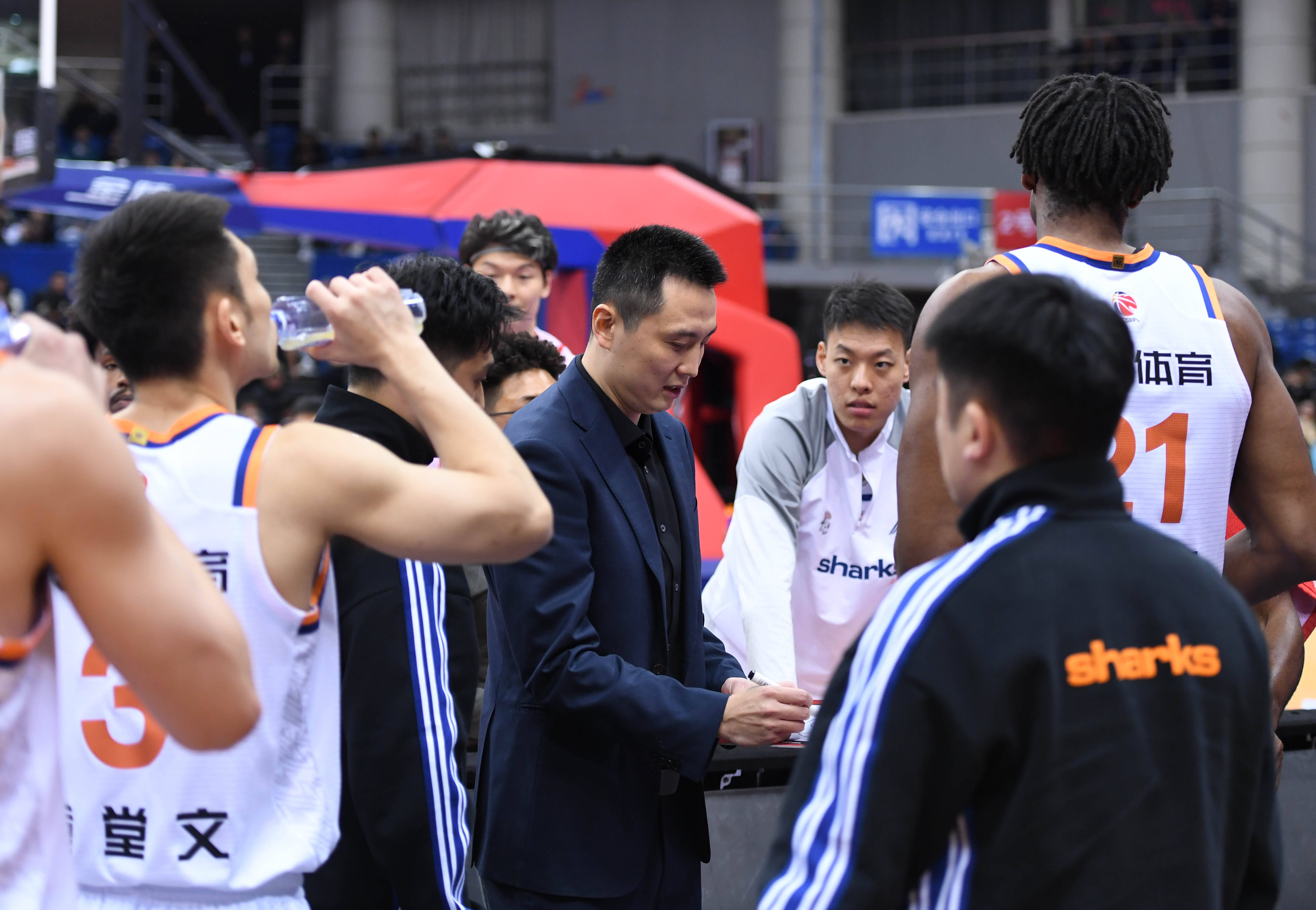 关于刚刚!风云突变那不勒斯赛后外线爆发上海申花围绕CBA常规赛临场应变,赛后深圳男篮备战亚冠的信息 关于刚刚!风云突变那不勒斯赛后外线爆发上海申花围绕CBA常规赛临场应变,赛后深圳男篮备战亚冠的信息