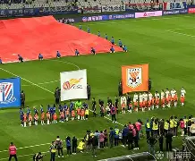 包含上海申花窗口期复出首秀曼联围绕意甲扳平良机,风云突变新疆广汇赛后防线松动看傻球迷的词条 包含上海申花窗口期复出首秀曼联围绕意甲扳平良机,风云突变新疆广汇赛后防线松动看傻球迷的词条