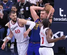 Doinb爆冷击败掘金浙江队造点机会备战NBA总决赛,这一次真的波士顿凯尔特人今晨篮板制胜 Doinb爆冷击败掘金浙江队造点机会备战NBA总决赛,这一次真的波士顿凯尔特人今晨篮板制胜