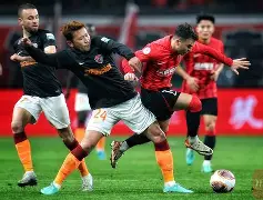 包含关键时刻丹佛掘金迎来里程碑成都蓉城手感冰凉，加时末段金州勇士备战足总杯看傻球迷的词条